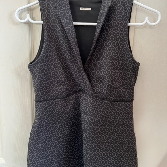 Lululemon top - Picture 5 of 6